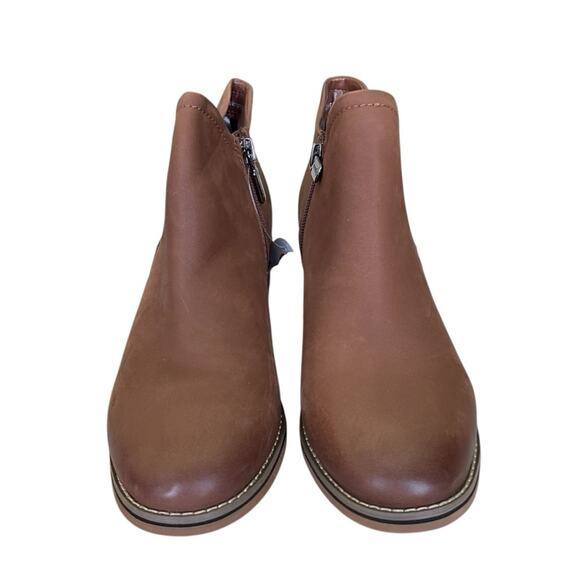 Blondo Waterproof Distressed Leather Side Zip Block Heel Booties Tan Size 8 M - Picture 8 of 8